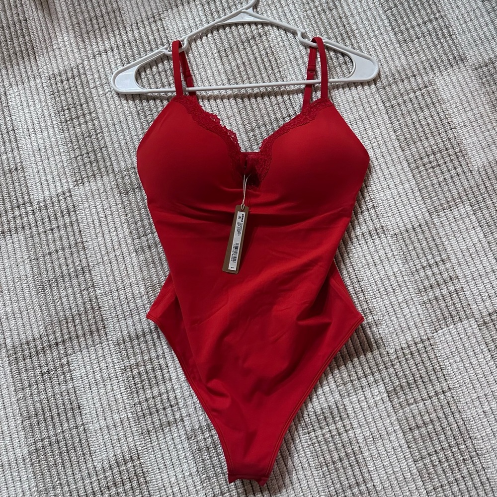 Skims Bodysuit